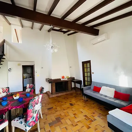 Maison Familiale à 3mins De La Casa de Férias